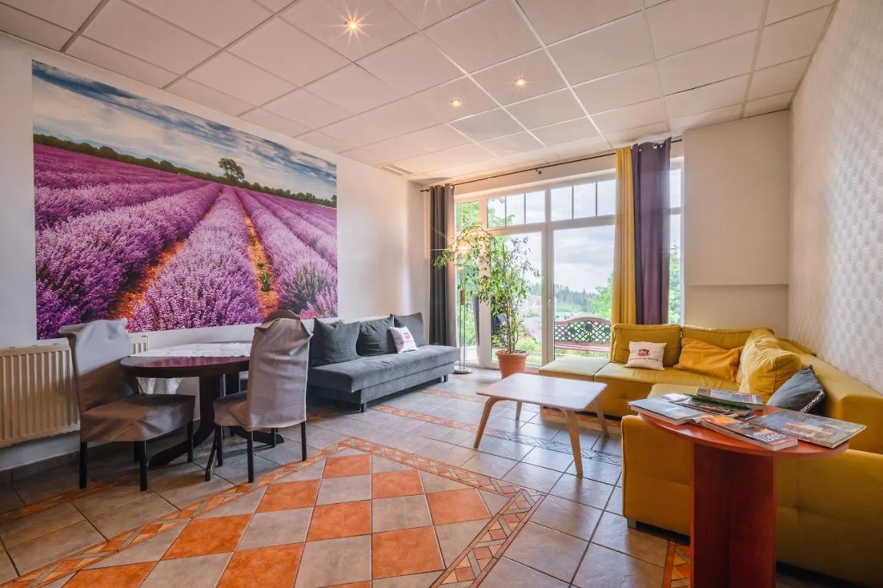 Bed & Breakfast Lawendowy Dworek Karpacz